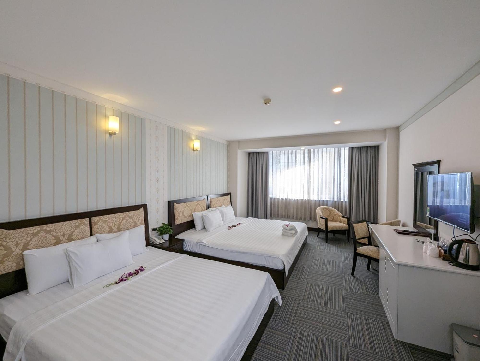 Dong Kinh Hotel Bandar Ho Chi Minh Luaran gambar