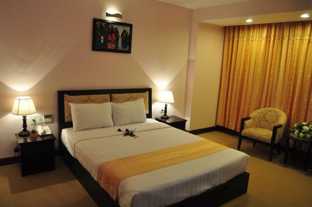 Dong Kinh Hotel Bandar Ho Chi Minh Luaran gambar